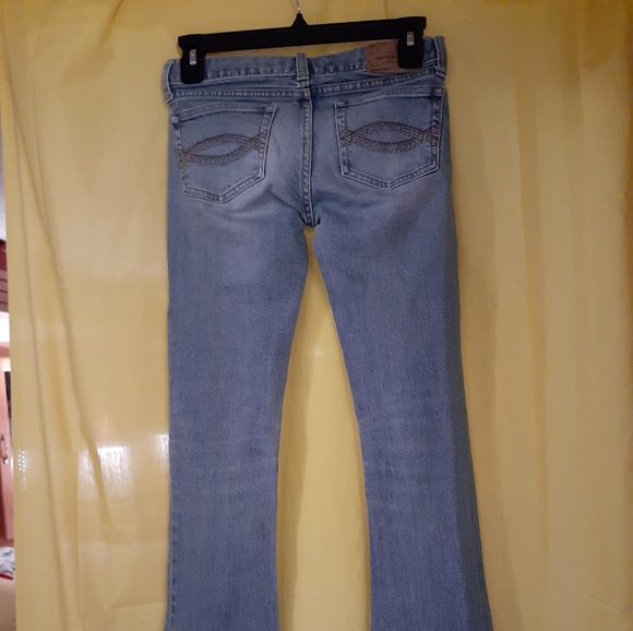 Jeans - Picture 3 of 5